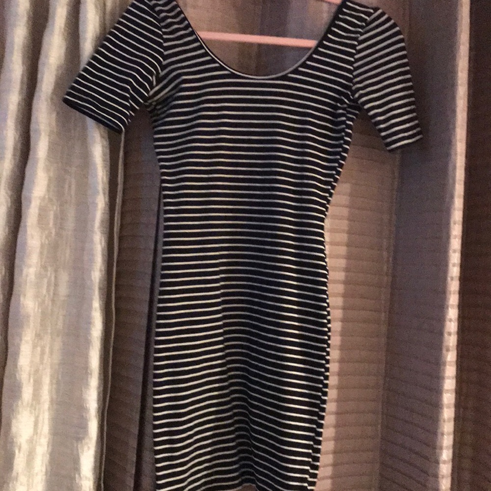 Stretchy body con striped dress